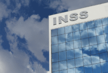 Fachada INSS nublado.png