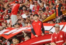 Internacional avança por jogador do Corinthians