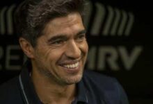 Abel Ferreira, técnico do Palmeiras, durante partida contra o Atlético-MG, na Arena MRV