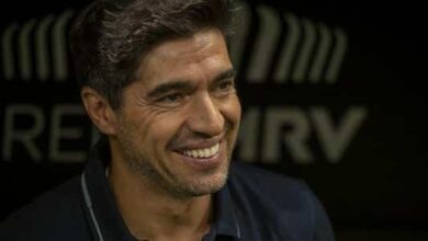 Abel Ferreira, técnico do Palmeiras, durante partida contra o Atlético-MG, na Arena MRV