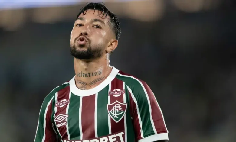 Lucho Acosta, do Fluminense, quase foi trocado por Enner Valencia no Inter