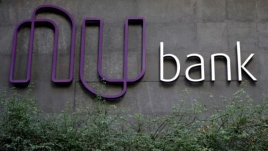 Nubank pretende obter licença bancária no Brasil em 2026
