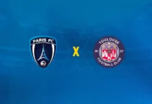 Escudos de Paris FC x Toulouse