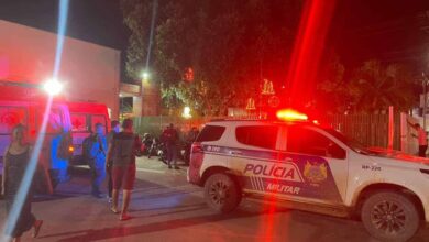 Parentes de idoso internado após AVC são baleados pela PM em PS do AC