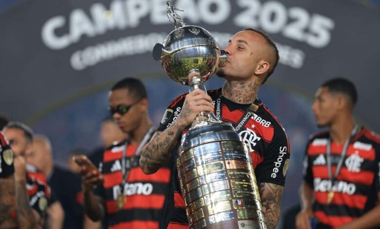 Bastidores: por que Flamengo e Everton Cebolinha enxergam saída do atacante com bons olhos mesmo após título da Libertadores