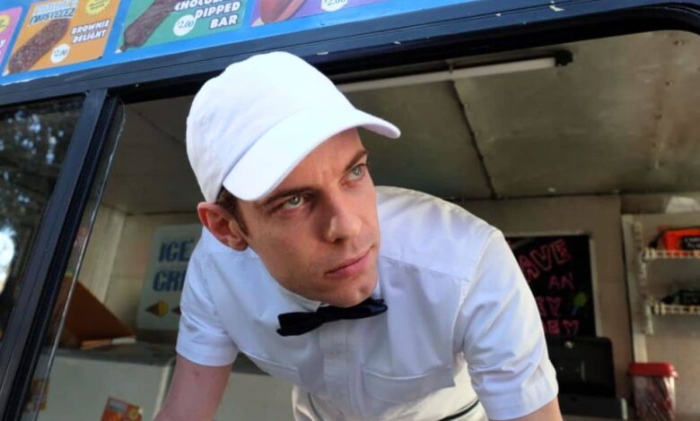 Suspense policial de Stephen King com 91% de aprovação estreia na Netflix