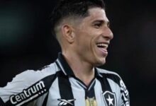 PVC detalha recusa a Savarino e prioridade no elenco