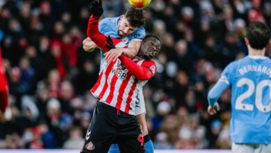 Premier League: Ano começa com seca de gols e City mais longe do título