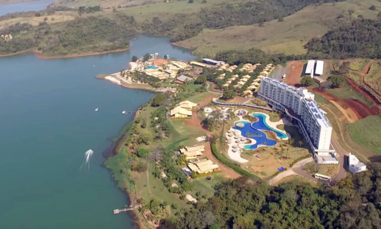 O Tayayá Aquaparque, resort de luxo em Ribeirão Claro (PR)
