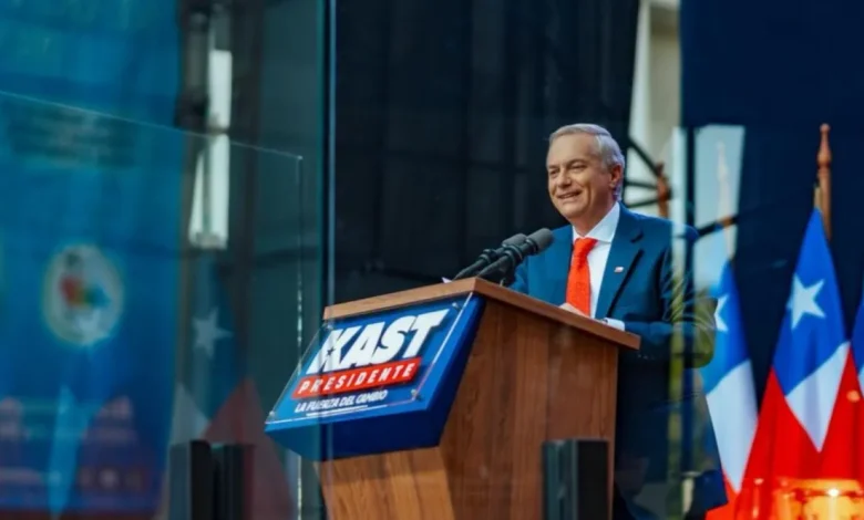Kast anuncia pacote de 30 reformas contra o crime no Chile