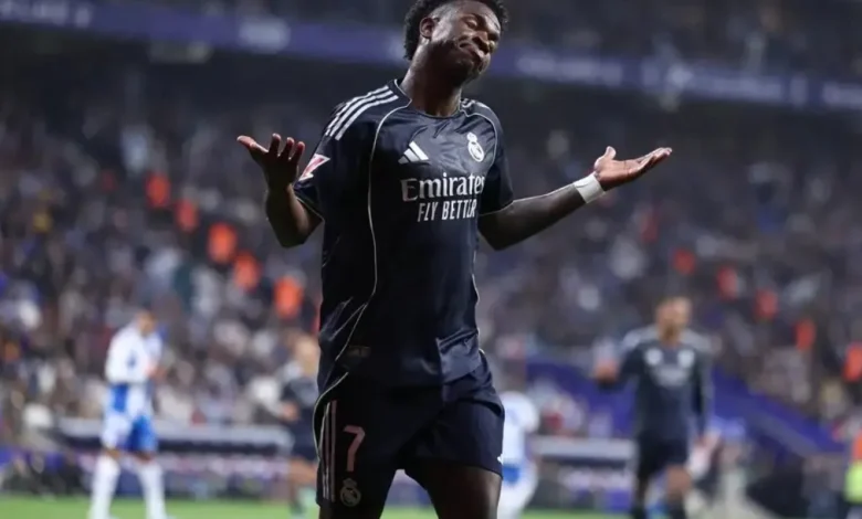 Vini Jr. renova com Real Madrid até 2032