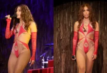 Anitta estreia turnê com body ultracavado e troca de roupa no palco