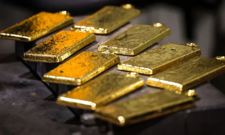 Ouro fecha em alta com foco no Fed e ignora petróleo