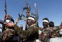 Ataque houthi a navio no Mar Vermelho deixa seis mortos