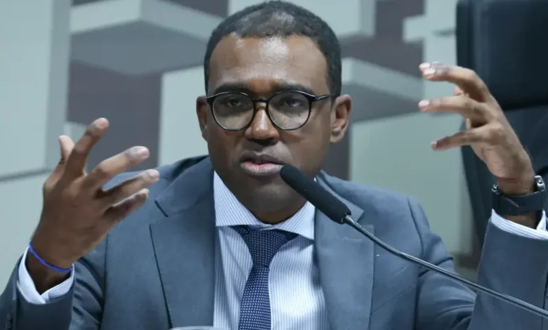 Diretor do BC relata à PF temor de vazamentos no caso Master