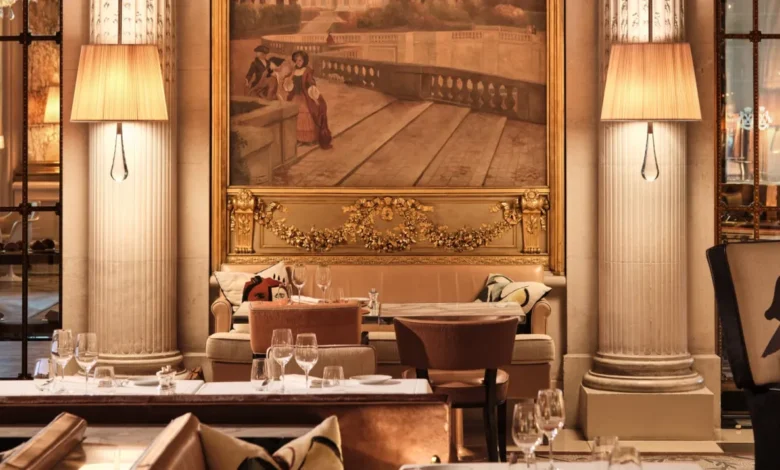 O luxo surrealista da alta gastronomia em Paris